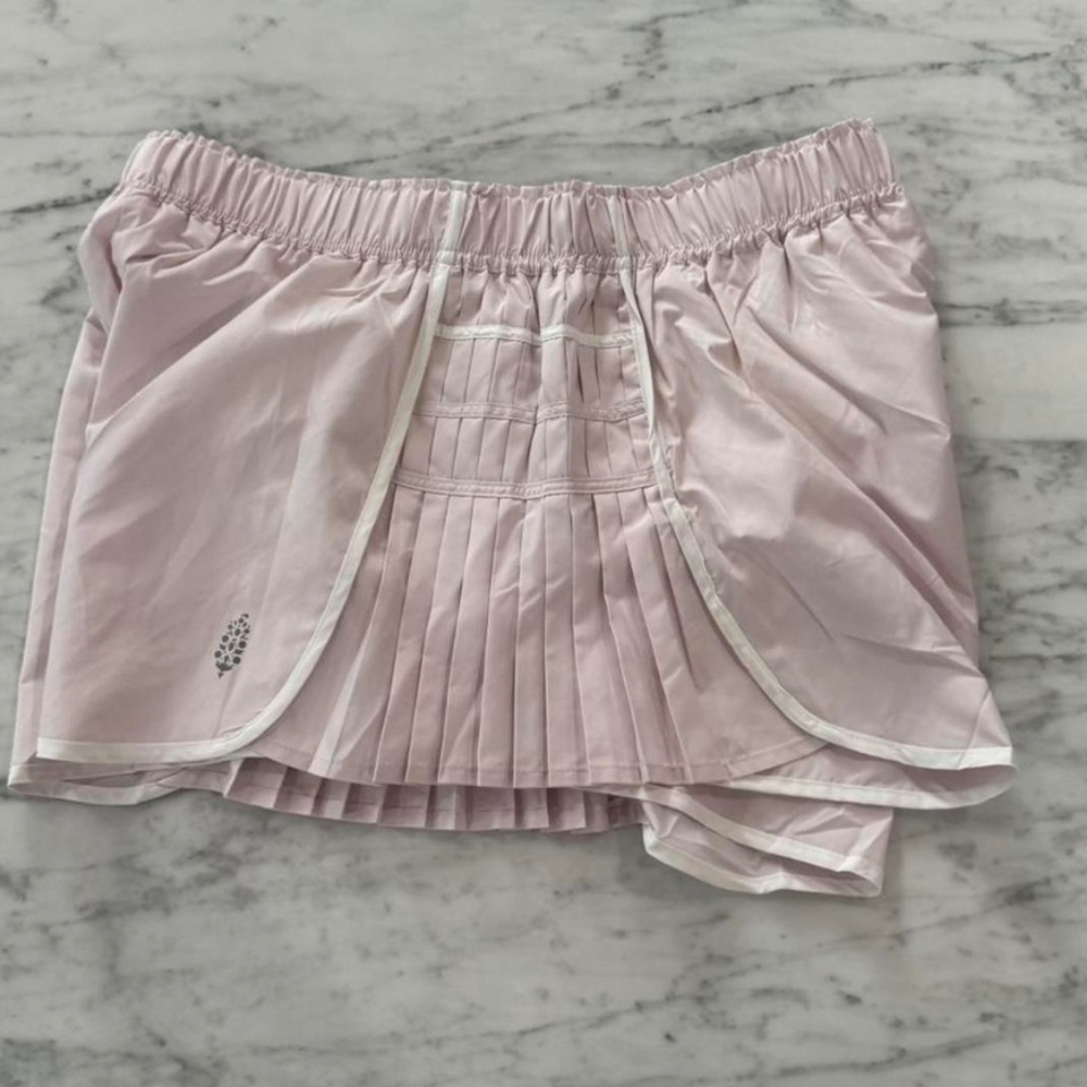 🩷FP Movement Easy Tiger Pleated Athletic Shorts Rose Wash Color - Picture 4 of 7